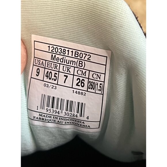 Brooks Adrenaline GTS 23 Women's Size 9 B Black Purple Running Shoes Worn No Box - Picture 5 of 7